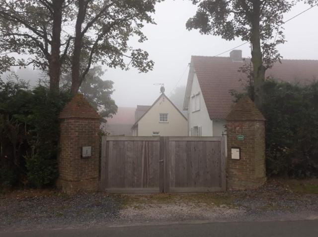 Au Coeur De La Flandre Apartamento Noordpeene Exterior foto